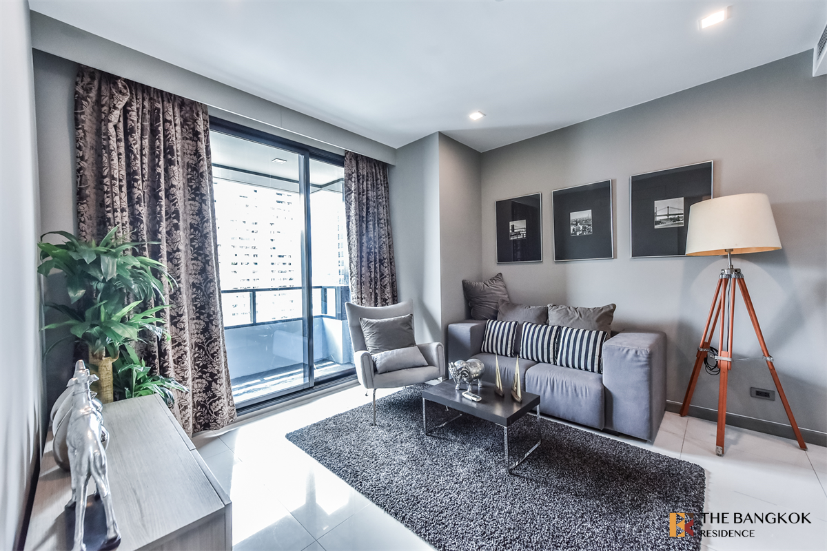 รูป คอนโดใจกลางเมือง ในราคาที่จับต้องได้ เอ็ม สีลม ใกล้ BTS สถานีช่องนนทรี - รูปที่ 6/10