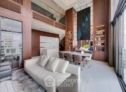 3-BR Condo at Vittorio Sukhumvit 39 near BTS Phrom Phong (ID 2821286)