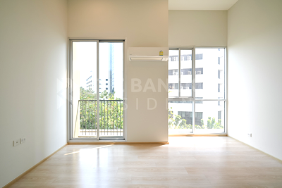 Condos for sale : Noble Revolve Ratchada 2 near MRT Cultural Center of Thailand Station Great Value, Convenient for All Lifestyles
