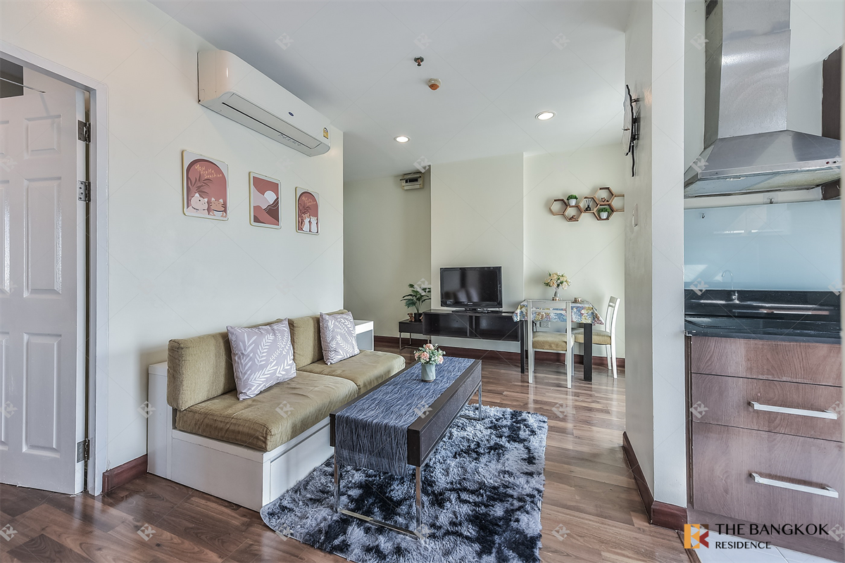 picture Chewathai Ratchaprarop Popular units sell out fast - 5/10