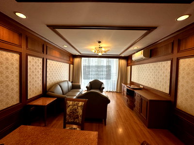 Condos for rent Asoke Road : For Rent Condo , Asoke Place , BTS-Asok , Khlong Toei Nuea , Watthana , Bangkok , CX-148480 ✅ Live chat with us ADD LINE @connexproperty ✅