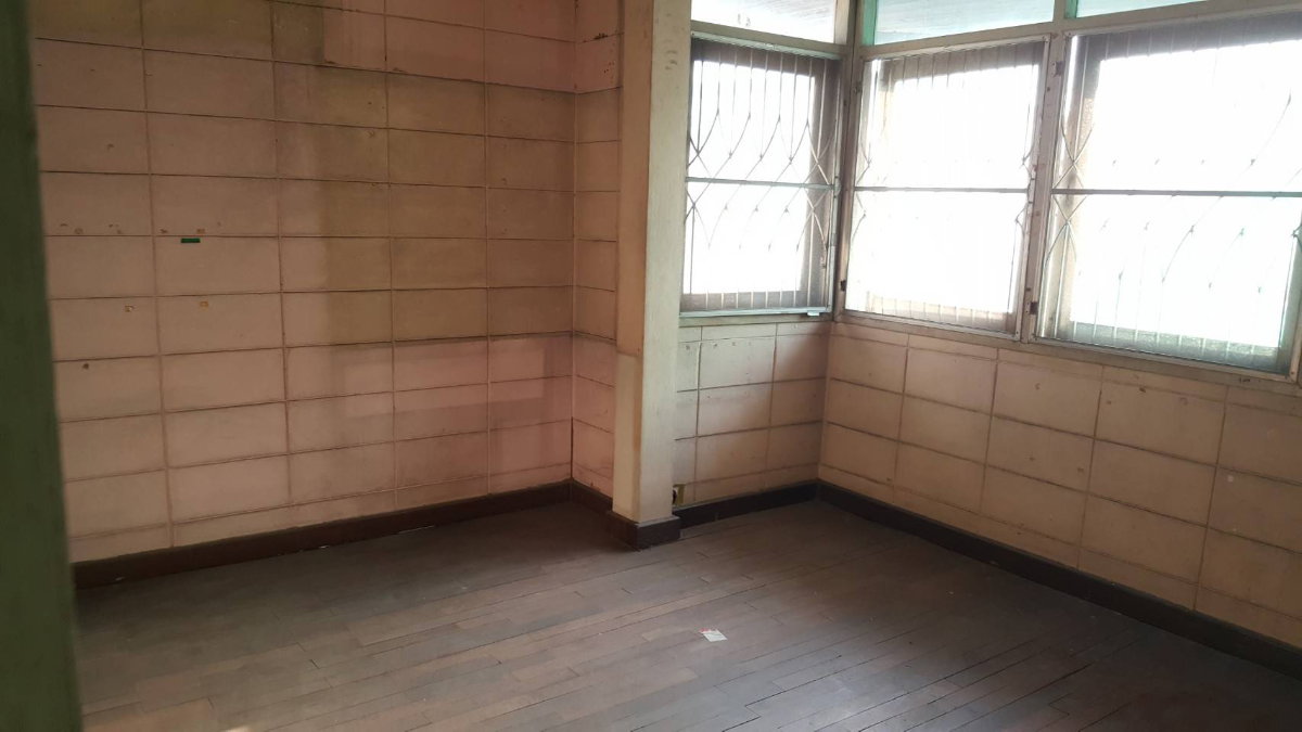 รูป ให้เช่าบ้านเดี่ยวตามสภาพ 6 ซอย 6 หมู่บ้านเสรี 2 (รามคำแหง 24 แยก 28) สังคมดี, บรรยากาศดี, เดินทางสะดวกมากๆๆ - รูปที่ 15/18
