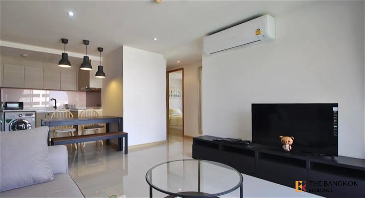 picture Socio Reference 61 Condo in Prime Location, Attractive Price - 3/9