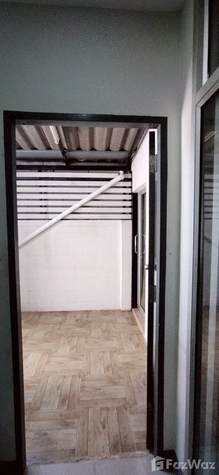 รูป ขายบ้านทาวน์เฮ้าส์ 29 ตร.วาหมู่บ้านสินทวีเทียนทะเล2 6199126 - รูปที่ 11/19
