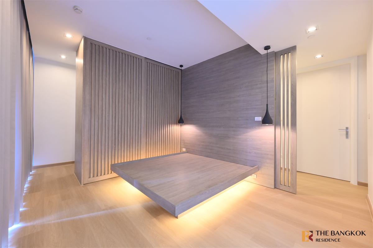 picture The Room Sukhumvit  21 Easy Travel, Fully Utilized Space - 2/10