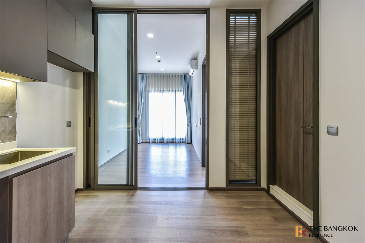 picture RHYTHM Charoenkrung Pavillion  Move-in Ready, Just Bring Your Stuff - 6/10