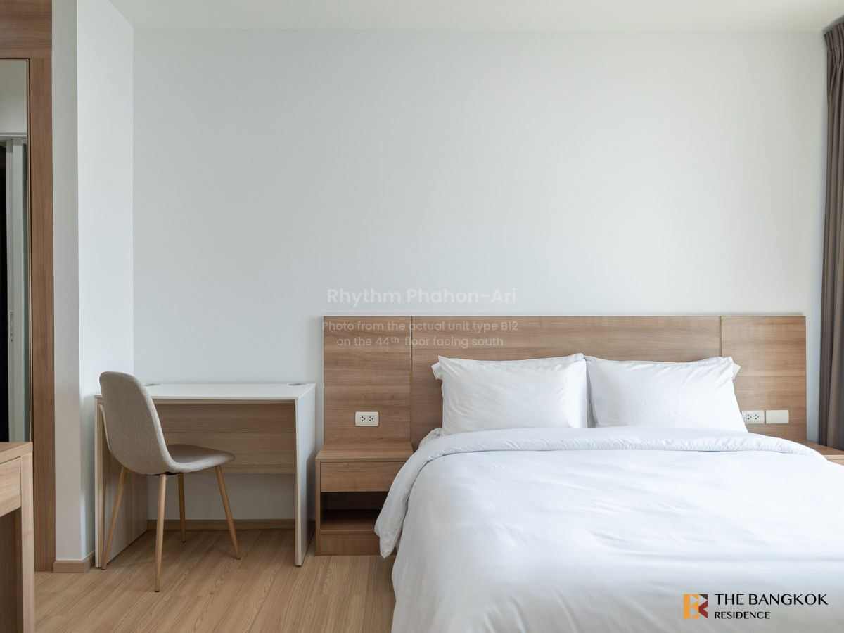 picture Easy Travel, Fully Utilized Space Rhythm Phahol - Ari near BTS Sena Ruam - 5/10