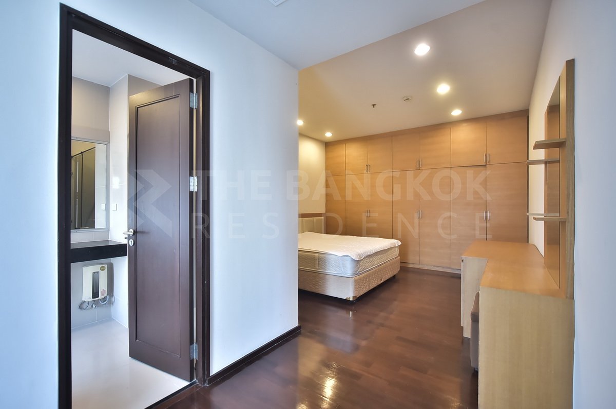 picture Looking for an owner for this special unit Noble Ora Thonglor - 4/10
