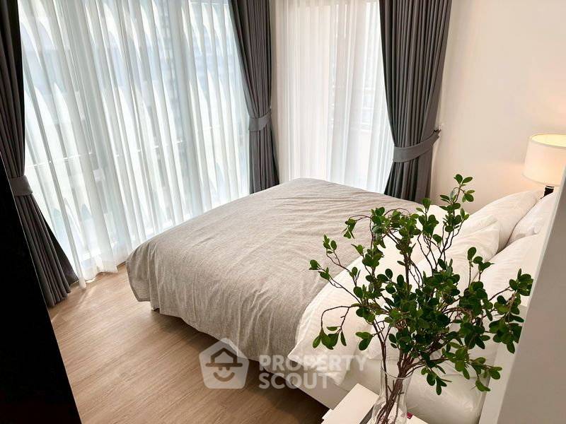 picture 18th-Floor 3-BR Grand Langsuan Condominium Near BTS Ratchadamri (ID 2818629) - 6/20