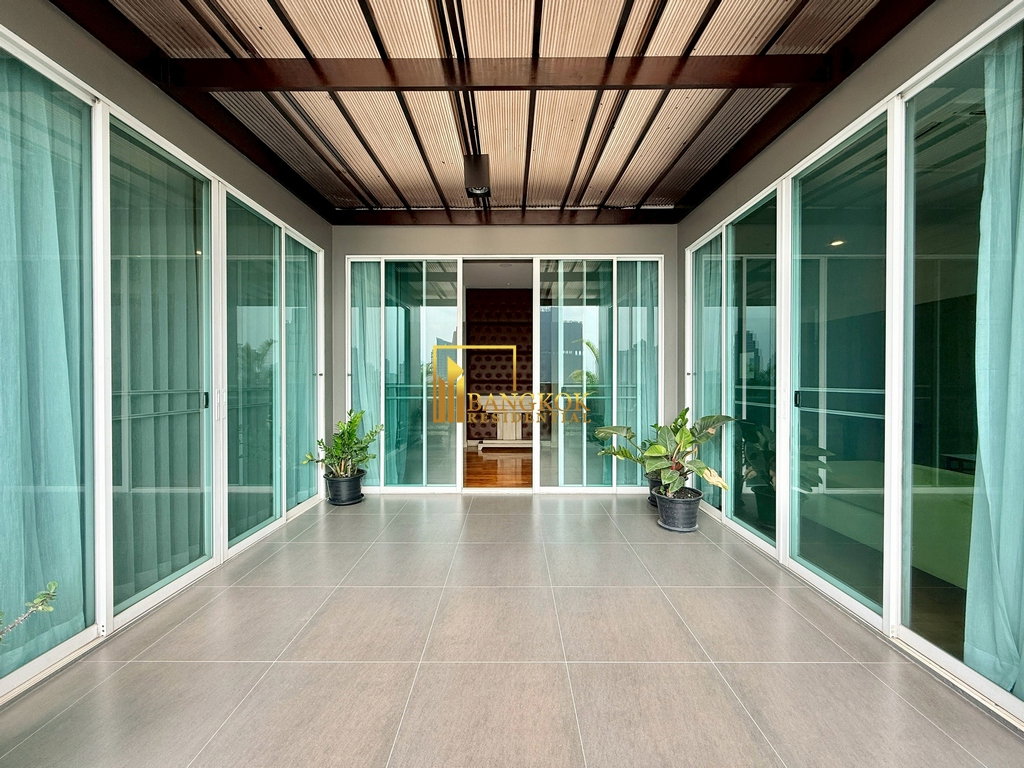 รูป Expansive 4 Bedroom Penthouse Apartment in Vibrant Area - BR20058AP - รูปที่ 50/65