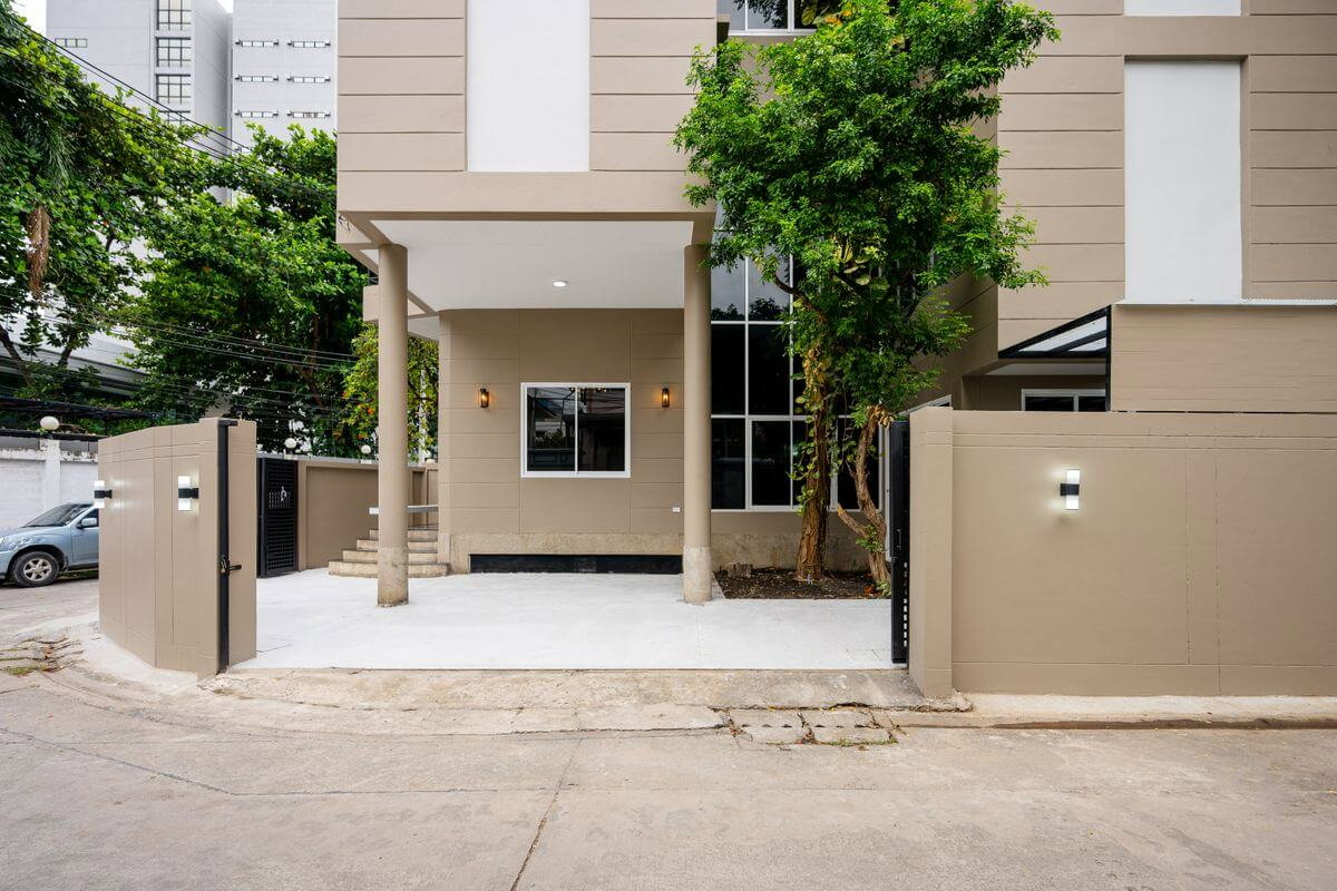 รูป บ้านเดี่ยวรีโนเวทใหม่ 3 ชั้น  จตุจักร ลาดพร้าววิภาวดีรังสิต  ใกล้ MRT จตุจักร, BTS หมอชิต - รูปที่ 11/24