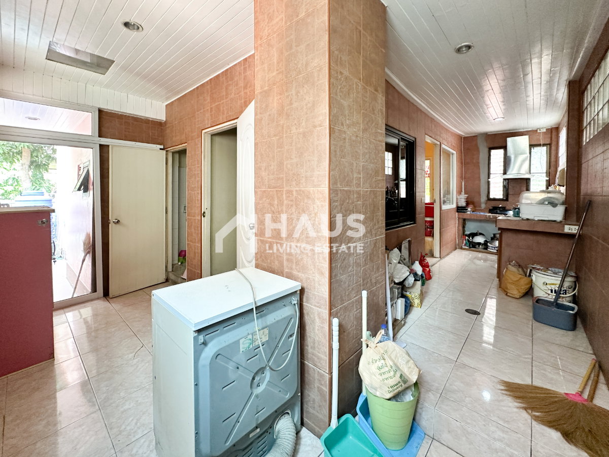 picture Pathawee Kan / 3 Bedrooms #HCWT023 - 30/32
