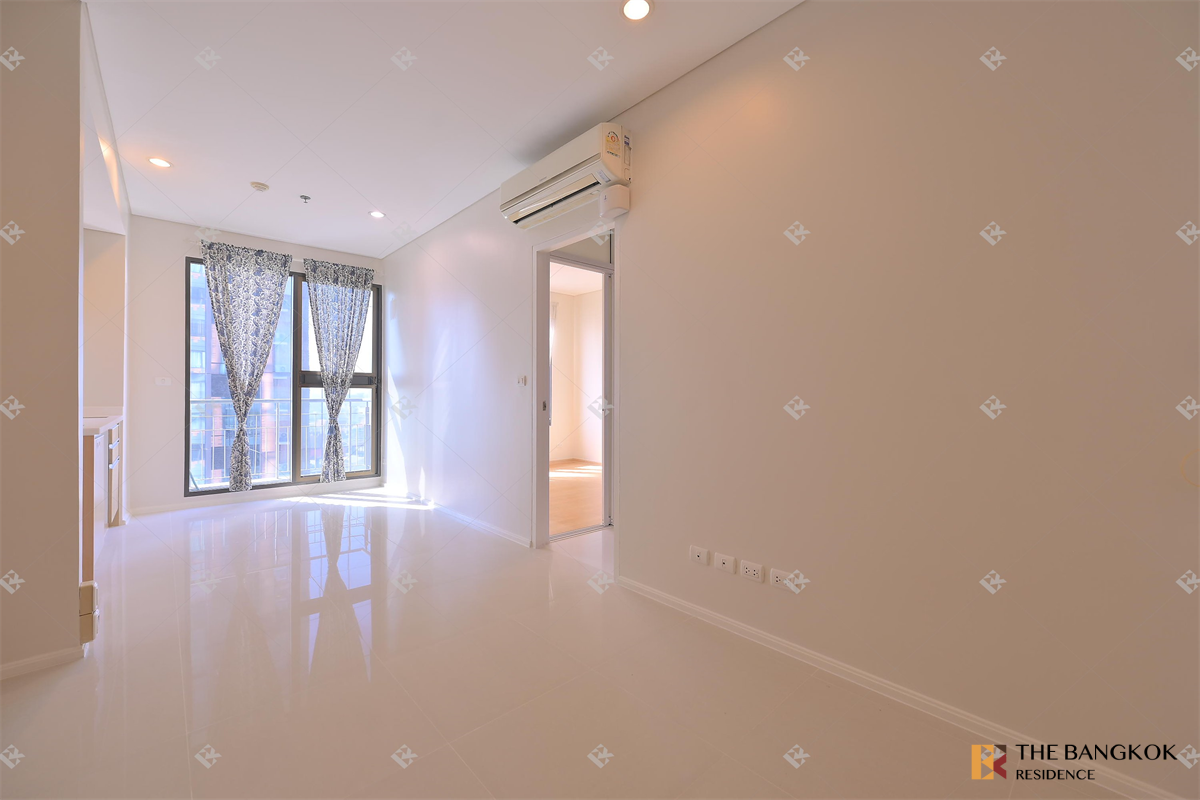 picture Villa Asoke Surrounded by Facilities near MRT Phetchaburi Station - 2/10