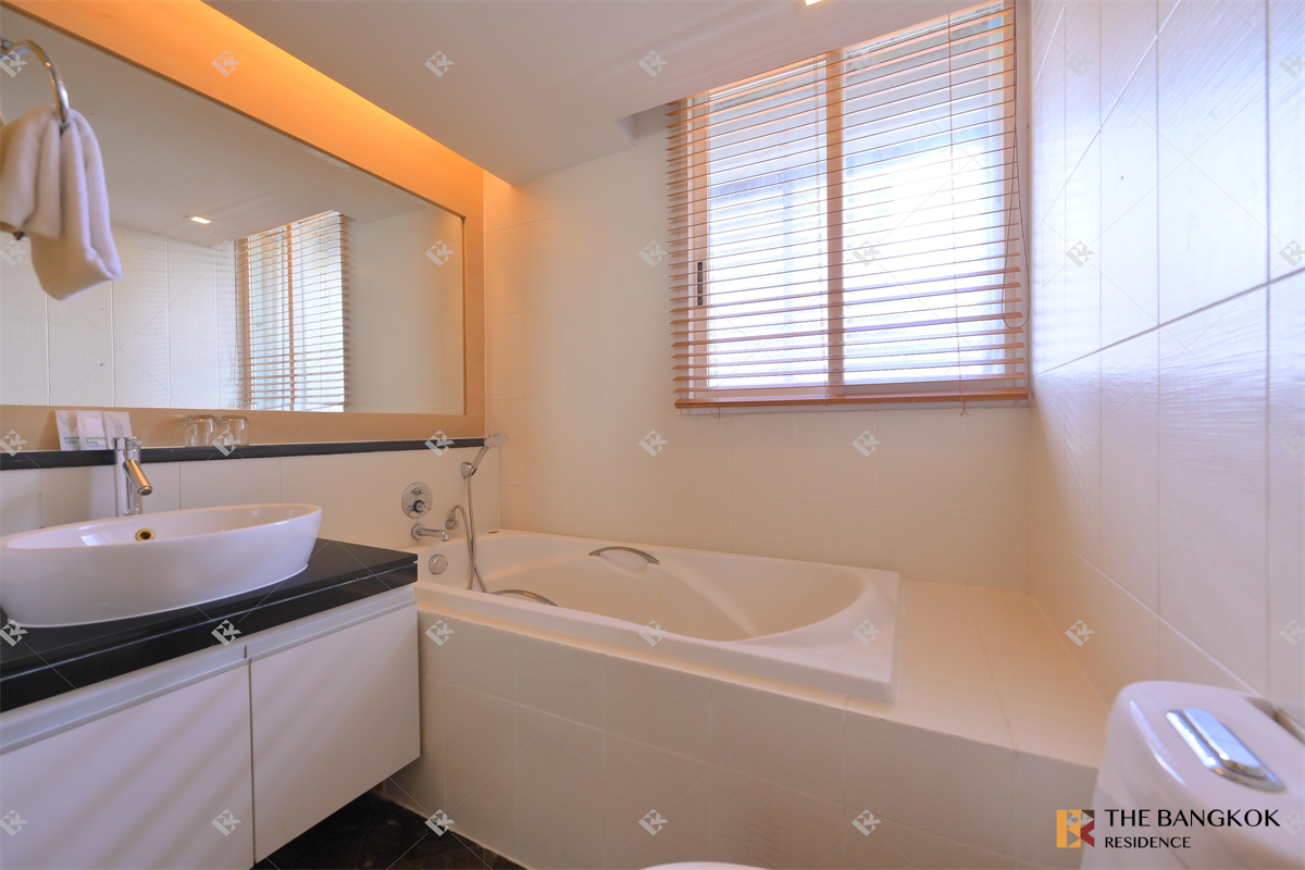 picture Urbana Langsuan Live the Luxury Style in a High-potential Location - 8/10