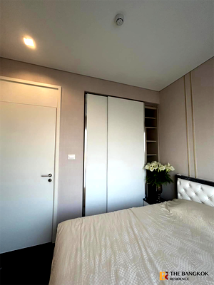 Condos for sale : The Saint Residences Special unit at an attractive price near MRT Phahonyothin Station