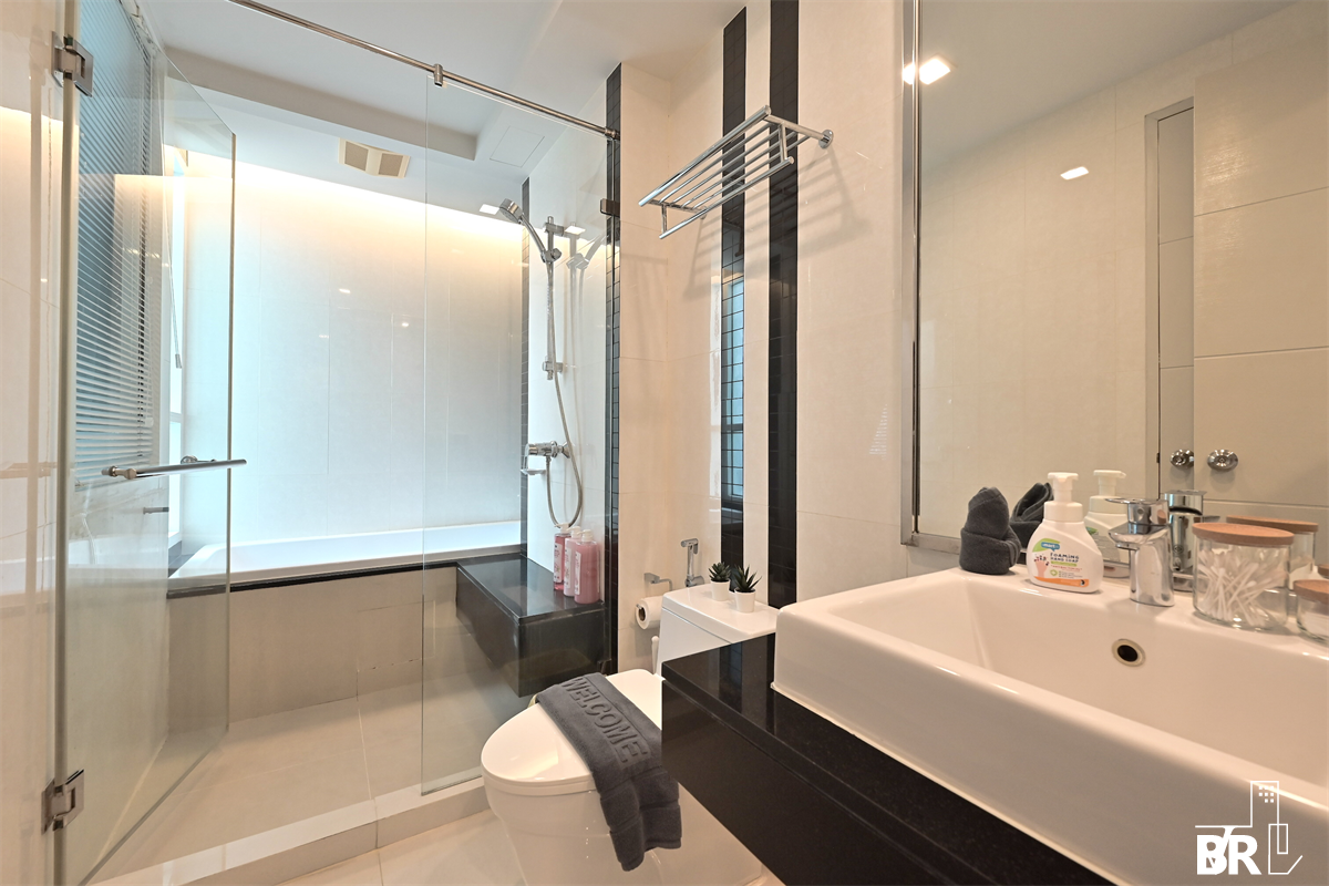 รูป ห้องว่าง พร้อมเข้าอยู่ เบเวอรี่ 33 เซอร์วิส สวีท - รูปที่ 4/10