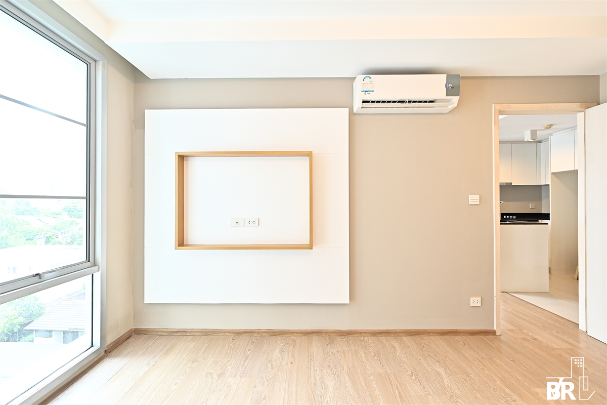 picture Ready-to-move-in Condo, Central City Location Maestro 39 - 3/10