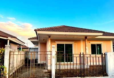 บ้านแฝด หินเหล็กไฟ ประจวบคีรีขันธ์ : บ้านแฝด 37.5 ตร.วา ลาวัลเล่ วิลล์ อำเภอหัวหิน ประจวบคีรีขันธ์