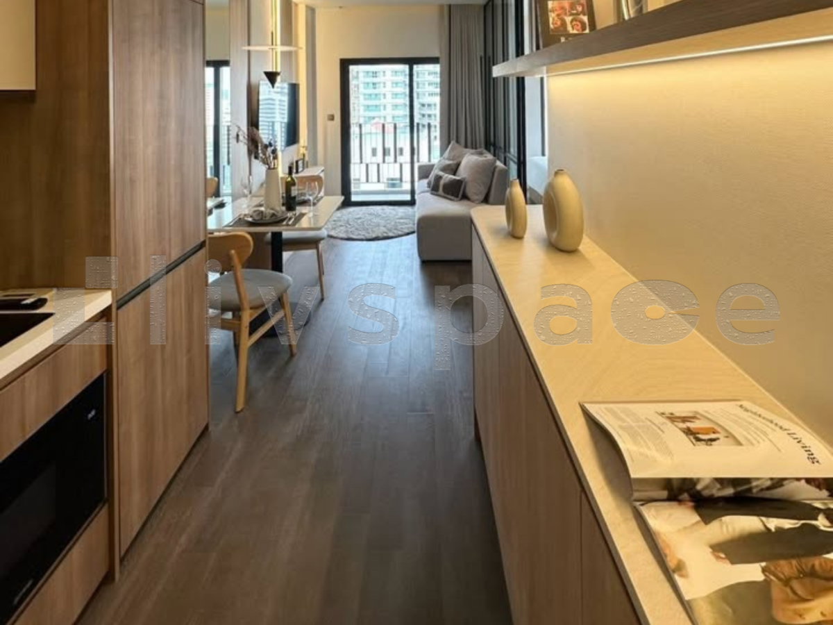 รูป ▚ LI170ツ ให้เช่า: Muniq Sukhumvit 23 1 ห้องนอน 43sqm. ✨ ห้องสวย วิวไม่บล็อก เครื่องใช้ไฟฟ้าครบ ใกล้ MRT อโศก! 🏙️ - รูปที่ 6/8