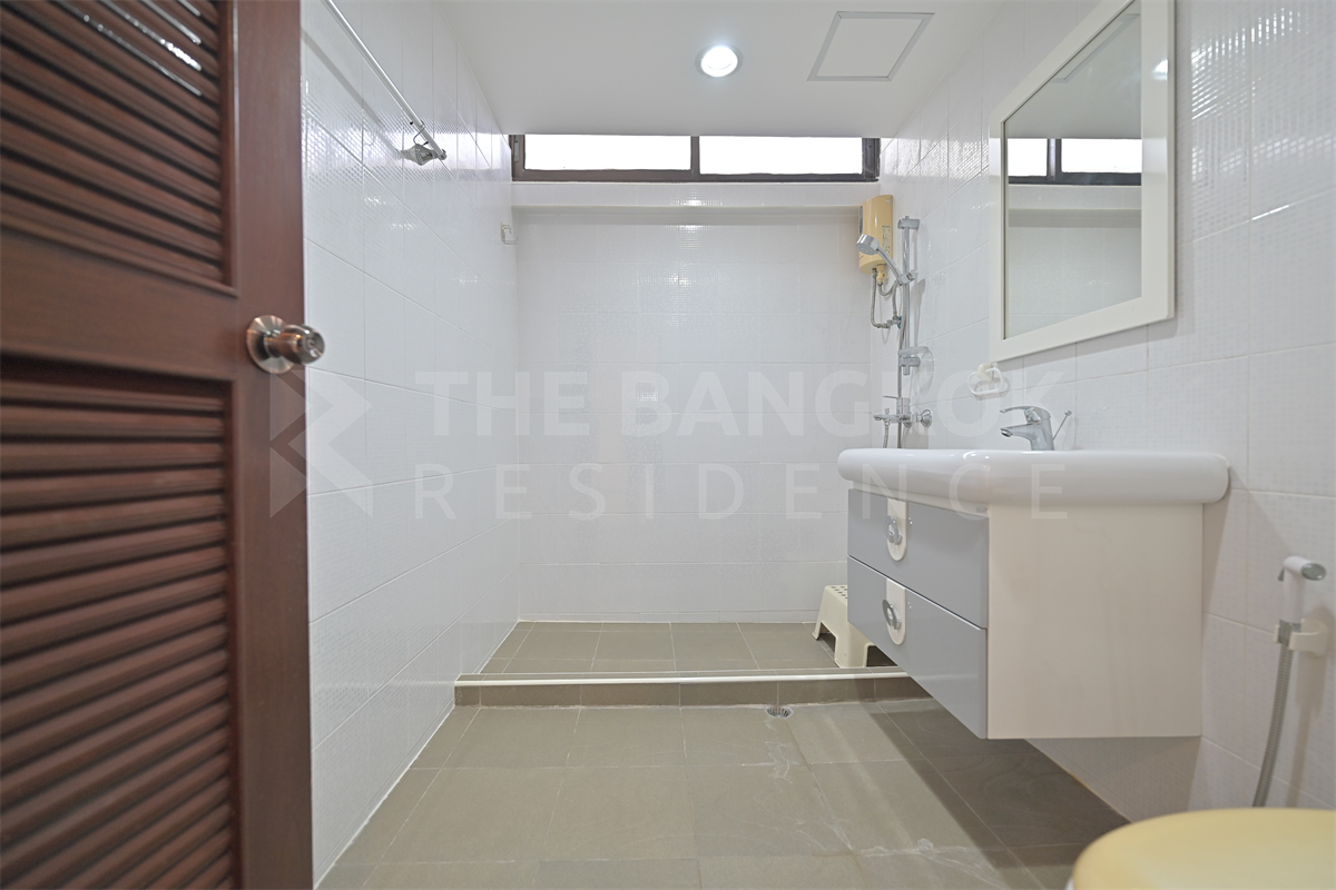 รูป ศุภาลัย เพลส สุขุมวิท 39 ลดหนักจัดเต็ม - รูปที่ 9/10