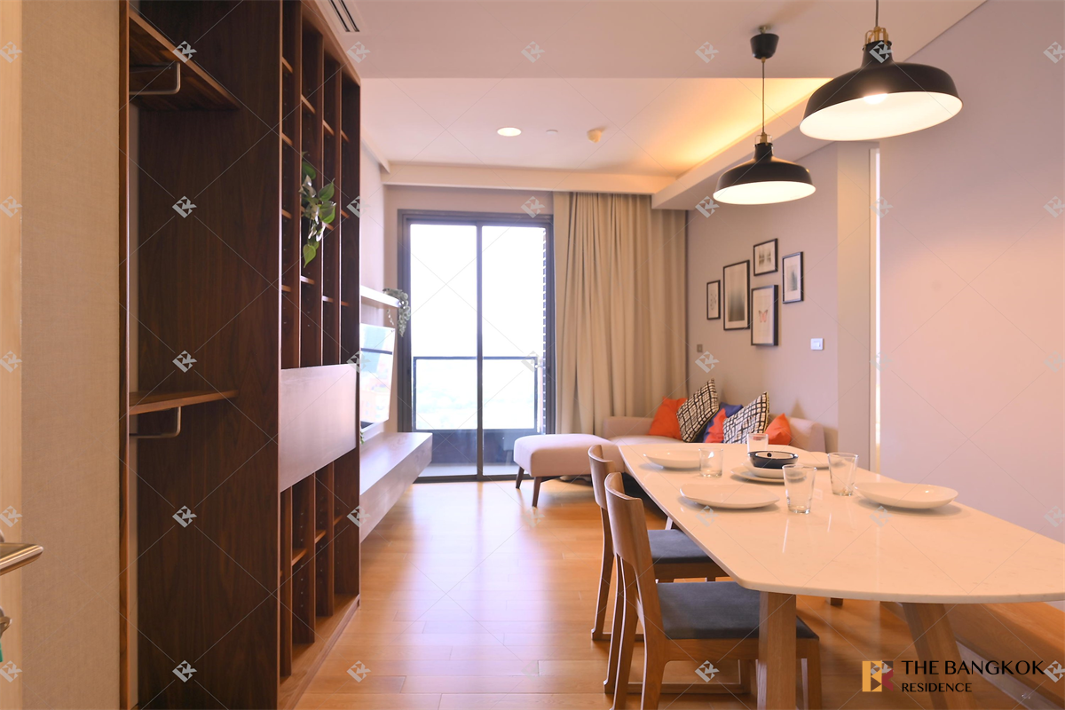picture The Lumpini 24  Ready-to-move-in, Prime Location Condo - 5/10