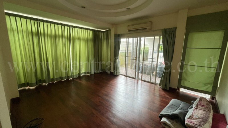 รูป บ้านเดี่ยว แกรนด์โฮม พหลโยธิน 48 พร้อมเรือนรับรอง สภาพดี หลังมุม - รูปที่ 22/36