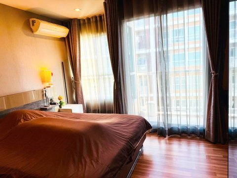 code : H310 ว่างแล้ว!! คอนโดให้เช่า วี คอนโด เอกมัย - รามอินทรา (We Condo Ekkamai - Ramintra) | ห้องใหญ่ Built-in สวย ใกล้ MRT สายสีชมพู