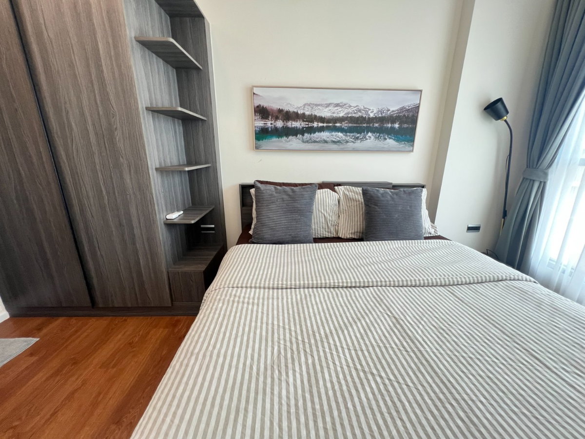 picture Space Central condo – great location, for rent! - 1/8