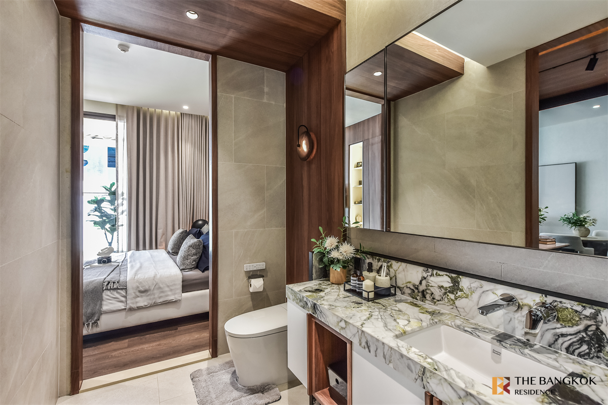 picture ROMM CONVENT near BTS Sala Daeng Condo in Great Location, Ready-to-move-in - 1/10