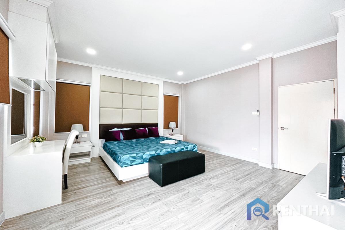 รูป บ้านสองชั้นดีไซน์ลงตัว พื้นที่ใช้สอยกว้างขวาง 185 ตารางเมตร - รูปที่ 20/25