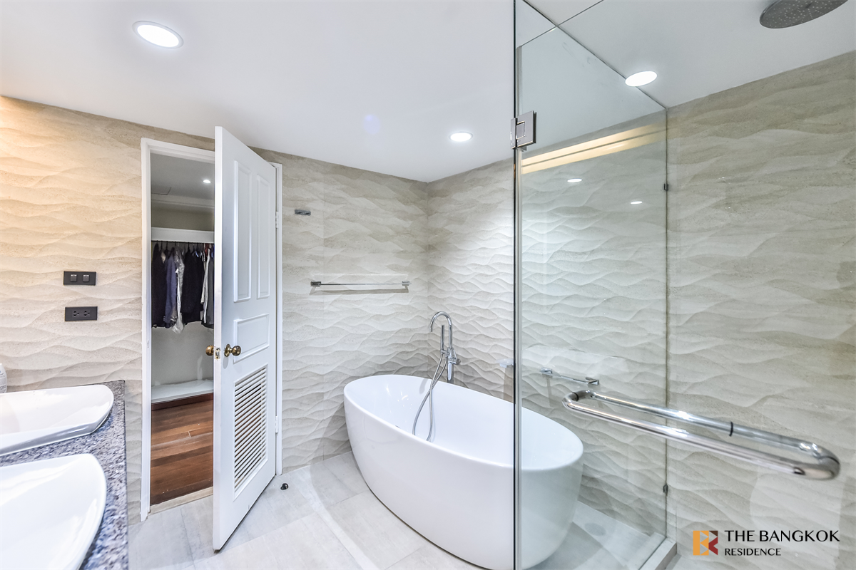 รูป ยูนิต Luxury หรูหราแบบไม่ต้องรอ สมคิด การ์เด้นท์ ใกล้ BTS สถานีเพลินจิต - รูปที่ 2/10