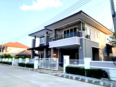 บ้านเดี่ยว เชียงใหม่ : The Bliss กุลพันธ์วิลลิ์16 บ้านสร้างใหญ่กว่า Type ปกติเพื่อการใช้งานได้จริง ฝ้ายกสูง ถนนสันกำแพงสายใหม่ 144 ตร.ว.  มีห้องนอนชั้นล่างและห้องแม่บ้าน