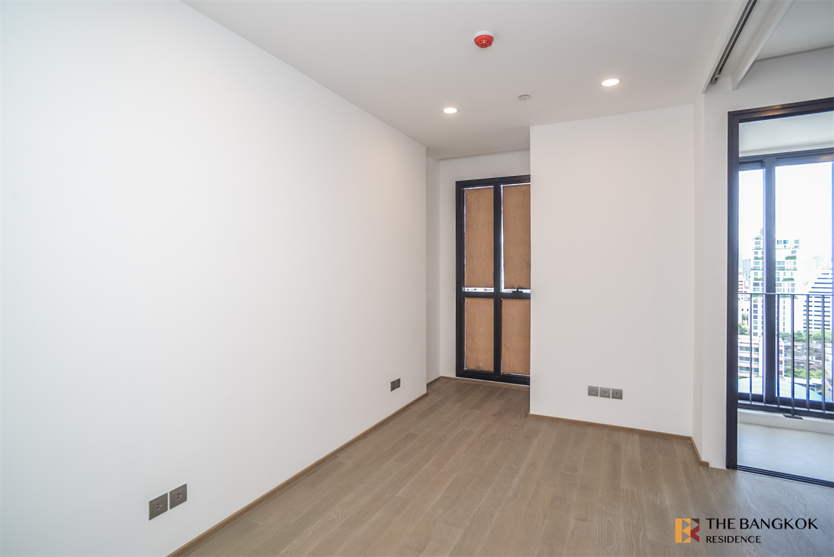 picture Ashton Chula-Silom Move-in Ready, Just Bring Your Stuff near BTS Sala Daeng - 3/9