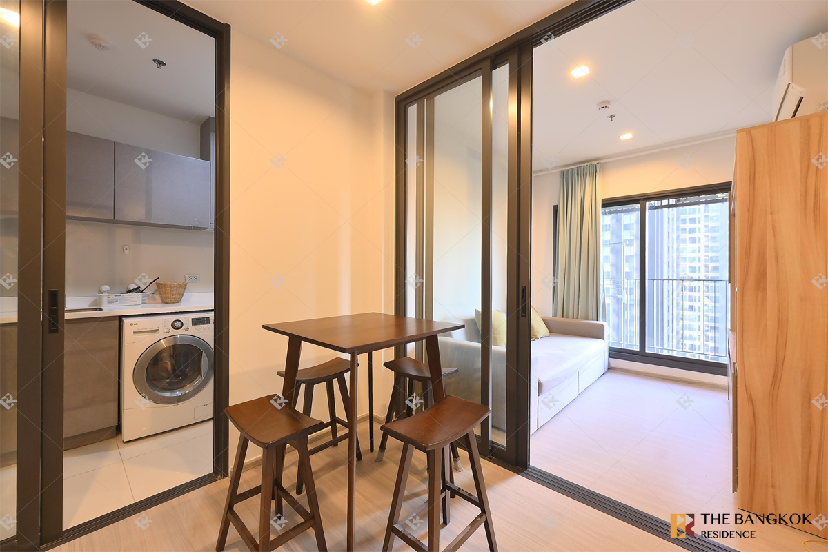 picture Beautiful Room, Ready-to-move-in Life Asoke Hype - 7/10