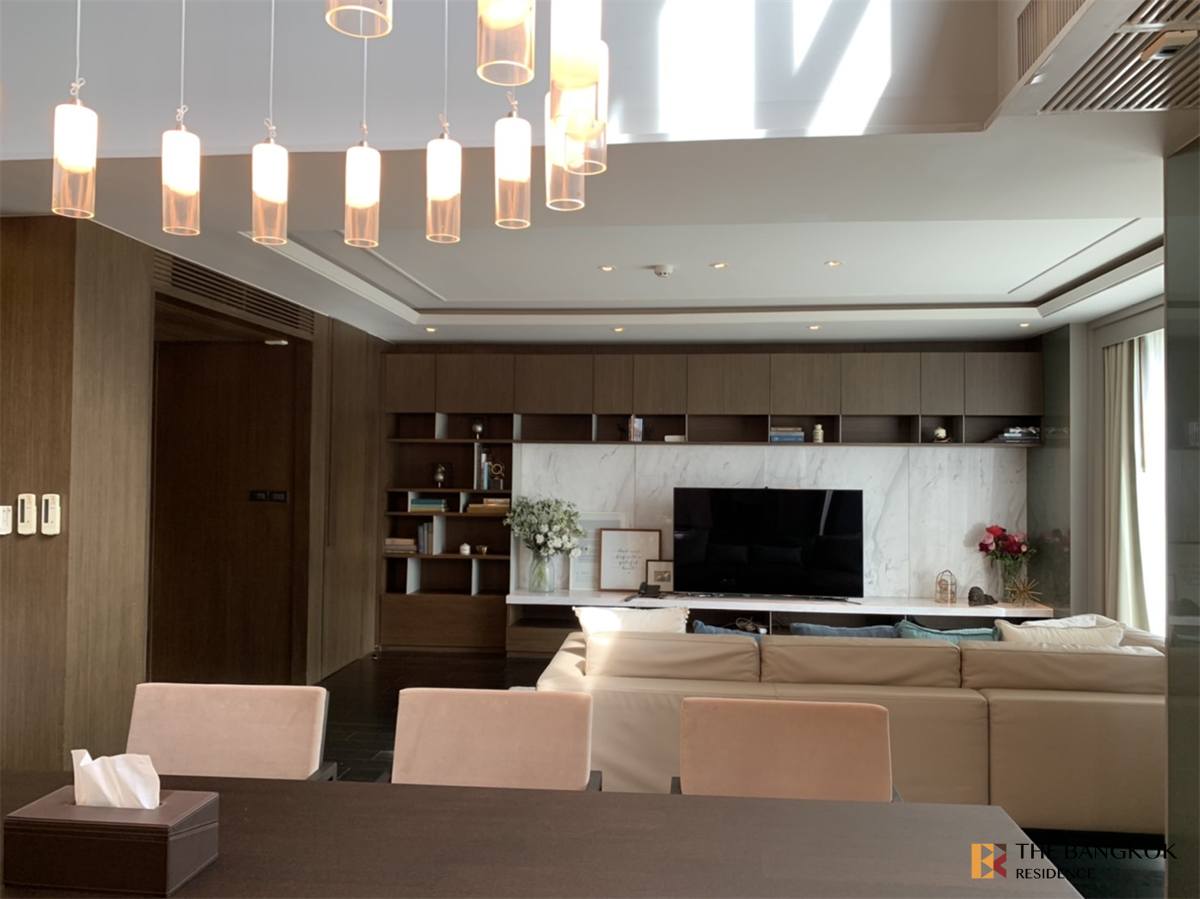 รูป คอนโด Luxury พร้อมอยู่บนทำเลที่ดีที่สุด เดอะ เครสท์ สุขุมวิท 24 ใกล้ BTS สถานีพร้อมพงษ์ - รูปที่ 9/10