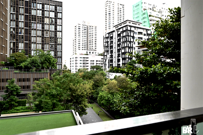 ขายคอนโด : ห้องว่าง พร้อมเข้าอยู่ เบเวอรี่ 33 เซอร์วิส สวีท