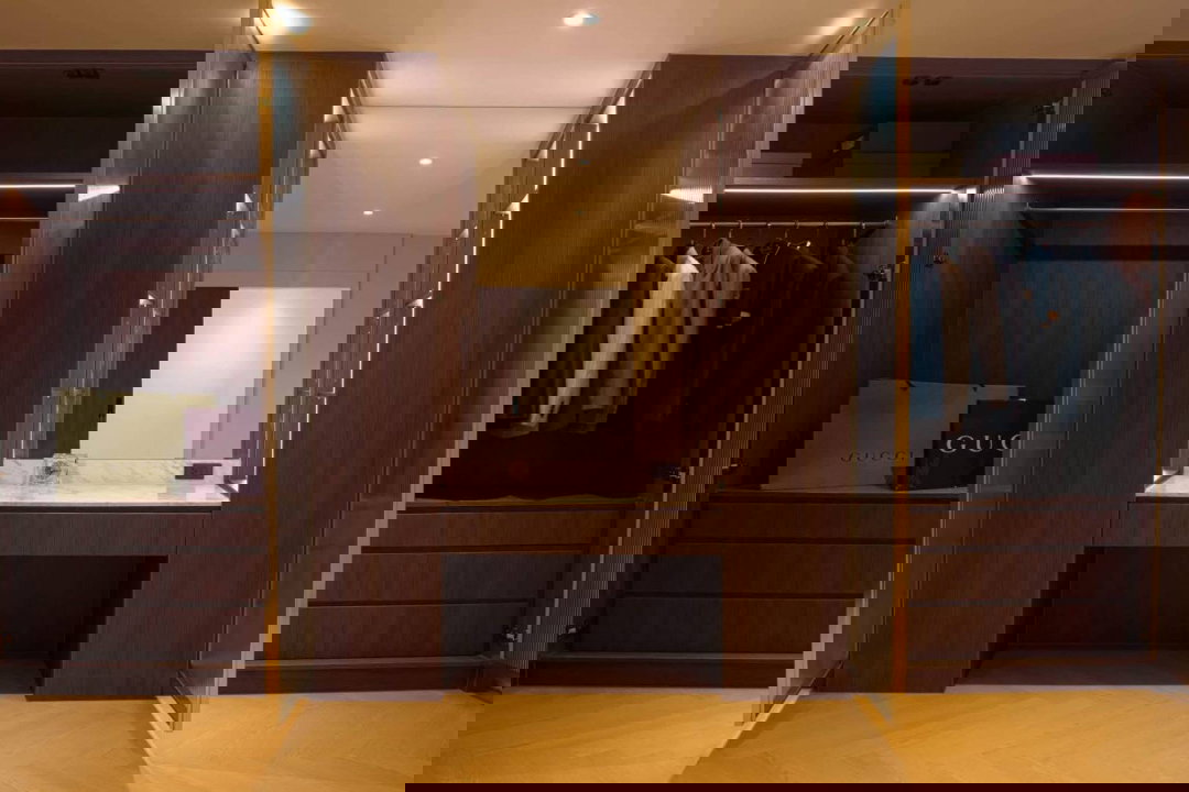 รูป ขายบ้านแฝด Minimal Modern Luxury ใจกลางสุขุมวิท เหมาะกับอยู่อาศัยสำหรับครอบครัวขนาดใหญ่ และการใช้งานเป็นโฮมออฟฟิศระดับผู้บริหาร-SW003634 - รูปที่ 9/12