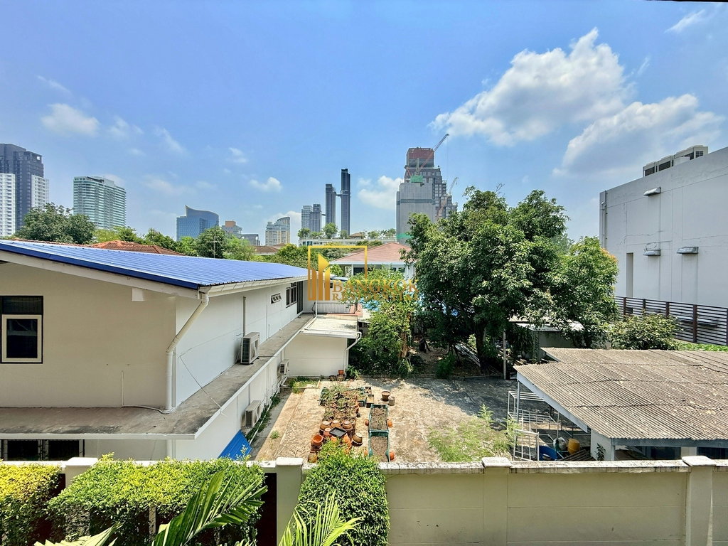 picture Baan Ananda | Impressive 3 Bedroom Duplex Condo For Rent - BR61385CD - 23/43