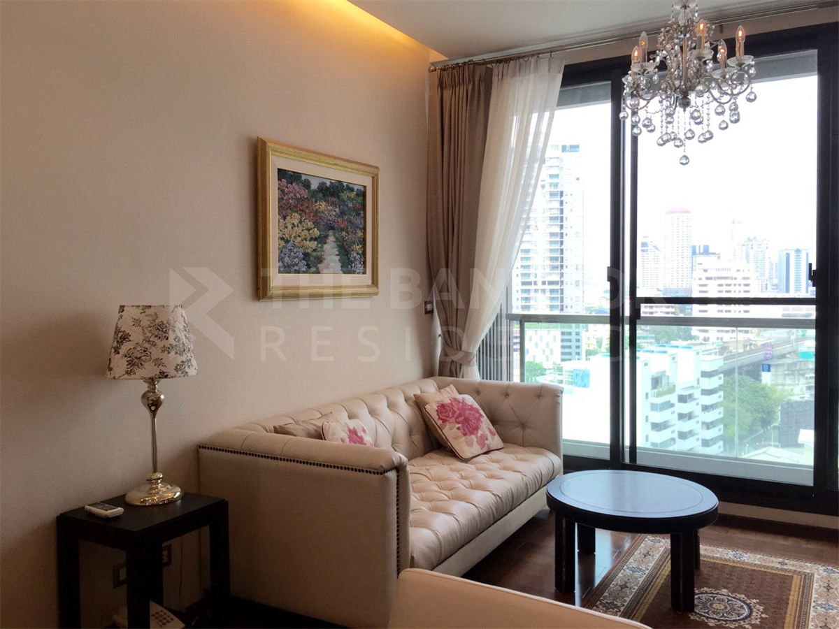 picture Private Unit, Fully Equipped Common Area The Address Sukhumvit 28 near BTS Phrom Phong - 1/9