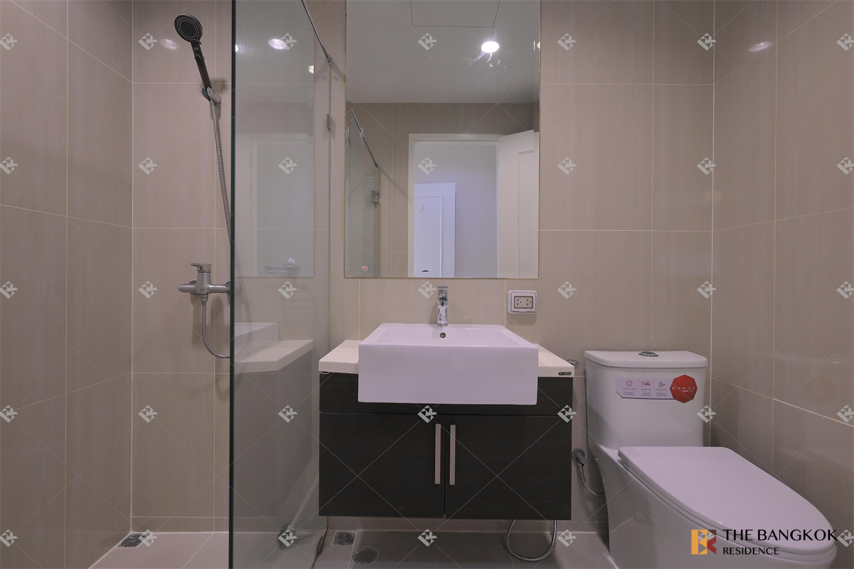 picture Villa Asoke Surrounded by Facilities near MRT Phetchaburi Station - 3/10