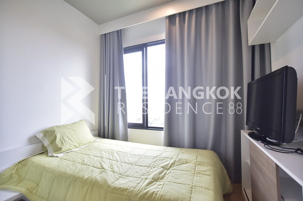 picture Condo with the Best Location Blocs 77 - 1/10