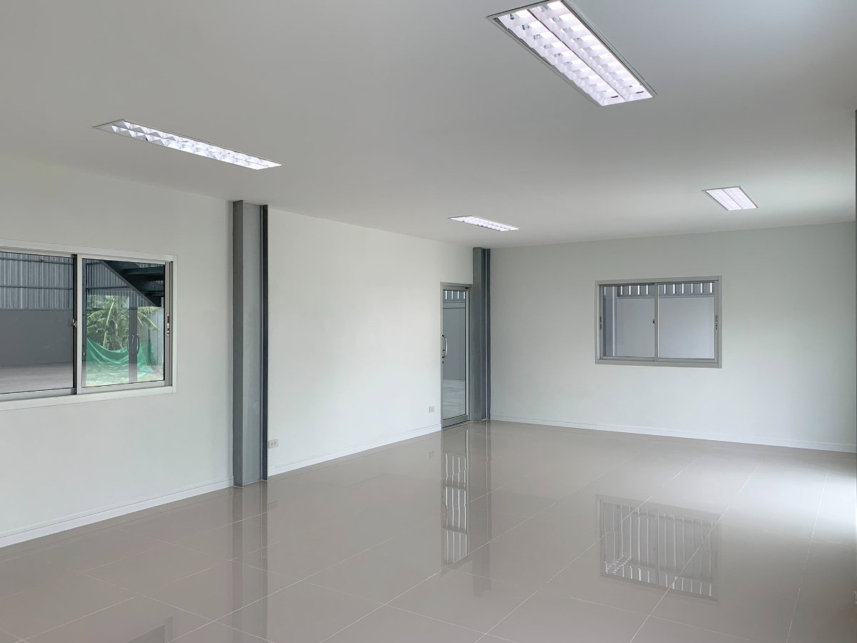 รูป [VR0303]🔥 เช่าเริ่ม 72,000/เดือน | โกดังพร้อมออฟฟิศ 2 ชั้น ย่านแพรกษา พื้นที่ 450 ตร.ม. จดนิติบุคคลได้ ขอใบ รง.4 ได้บางประเภท พร้อมใช้งานทันที! 🔥 - รูปที่ 5/7