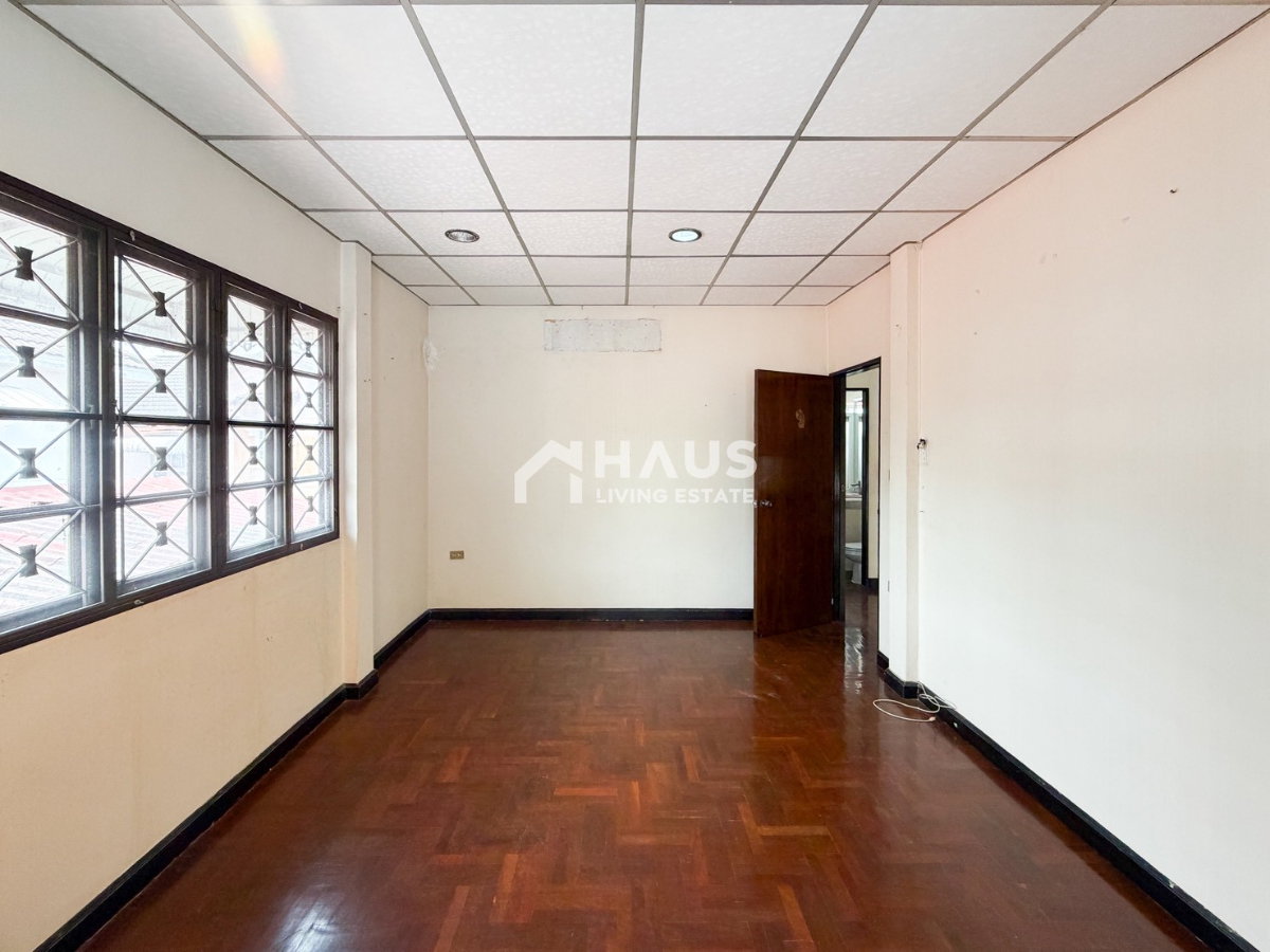 picture Chaiyapurek Bangwang / 4 Bedrooms #HPHU072 - 19/24