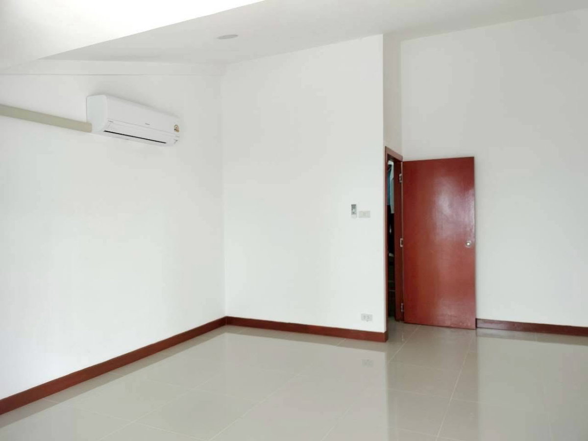 picture #R9863 🎉 230469 House for Rent, Thonglor - 7/18