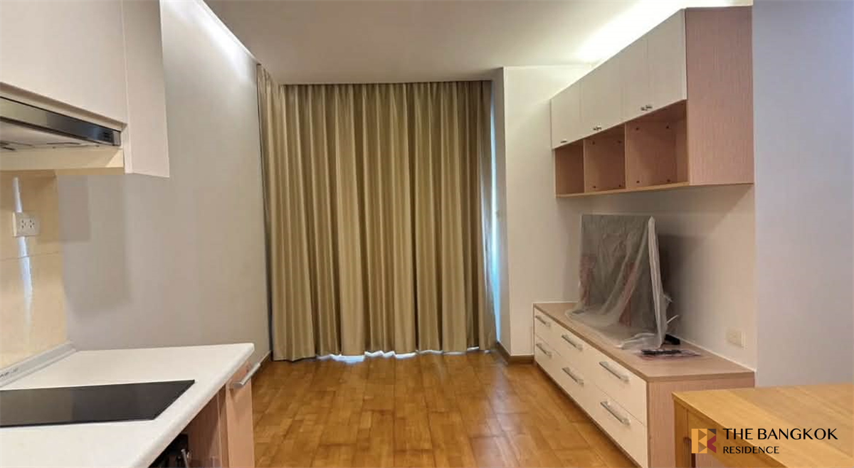 picture Move-in Ready, Just Bring Your Stuff Residence 52 near BTS On Nut - 5/10
