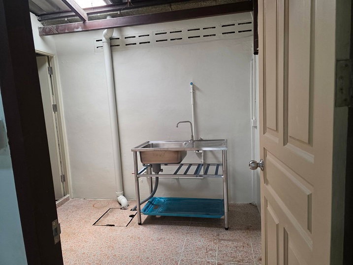 รูป 🏡✨ ทาวน์เฮาส์ทำเลดี “ซอยสามัคคี 19” ไม่มีเฟอร์ฯ เพียง 8,000 บาท  คุ้มเกินราคา! - รูปที่ 6/16