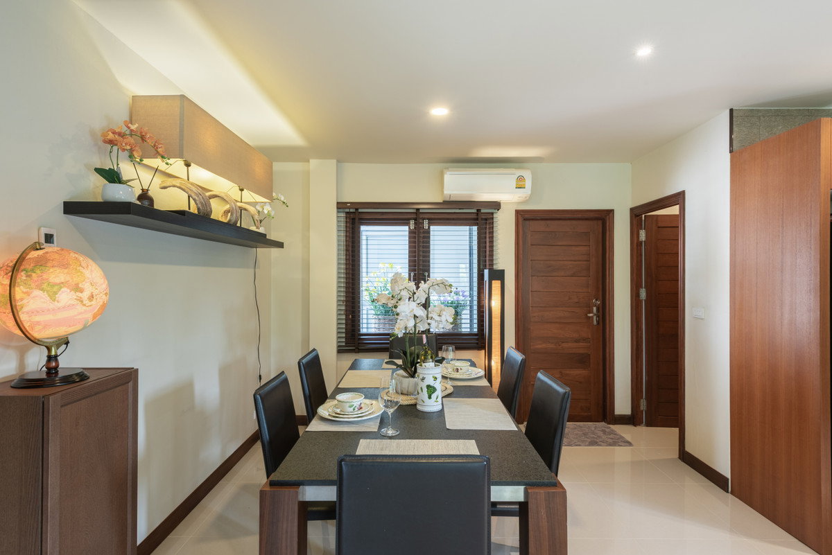 รูป ขายบ้านเดี่ยว 2 ชั้น หลังมุม NOBLE WANA WATCHARAPOL บ้านหันทางทิศเหนือ มีความเป็นส่วนตัวสูง ใกล้เซ็นทรัลรามอินทรา - รูปที่ 11/33