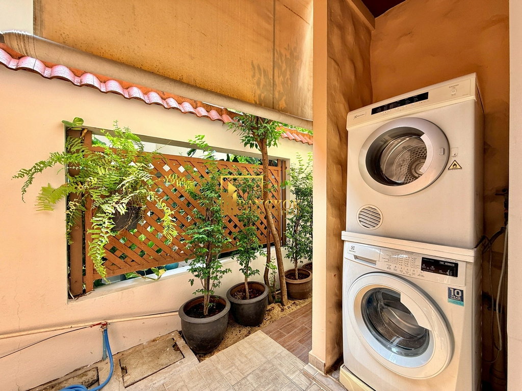 รูป Pet Friendly 3 Bedroom House For Rent in Vibrant Nana Area - BR7743SH - รูปที่ 15/37