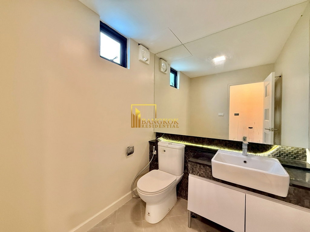 รูป The Prestige 49 | Renovated 3 Bedroom Townhouse in Thonglor - BR49085TH - รูปที่ 11/39