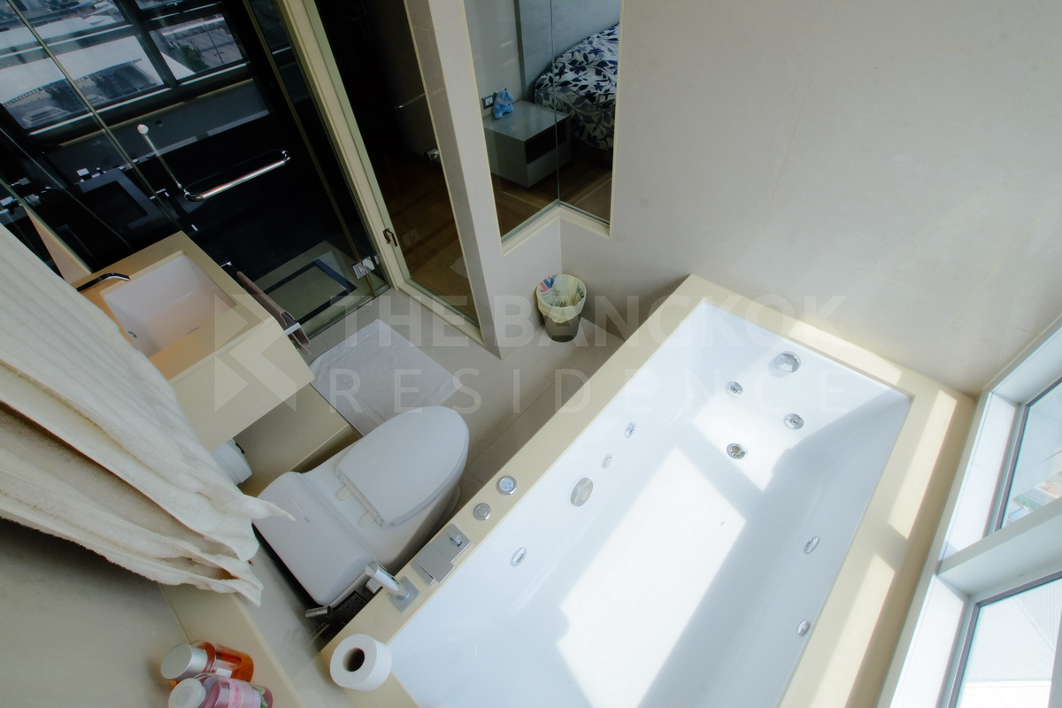 รูป ดิ แอดเดรส อโศก ใกล้ MRT สถานีเพชรบุรี ทำเลแหล่งงาน รายล้อมด้วยไลฟ์สไตล์ - รูปที่ 3/10